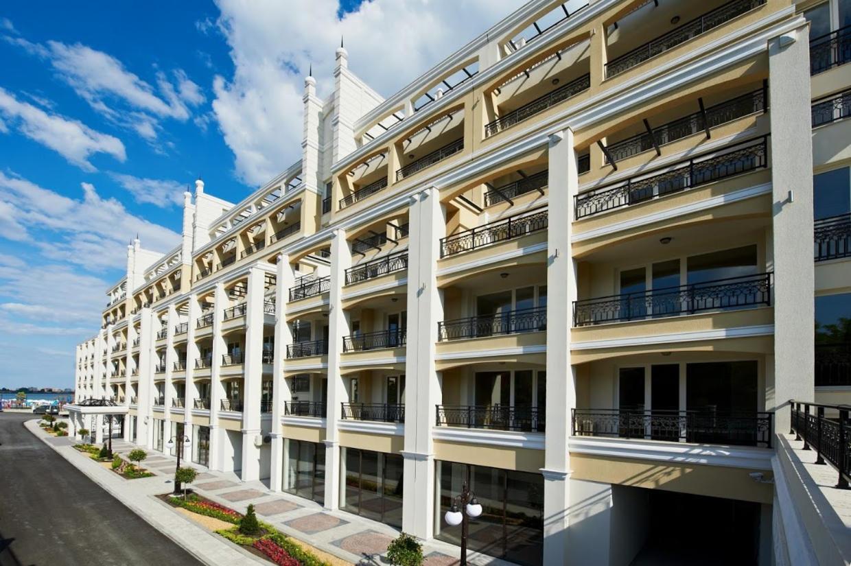 Penelopa Palace Apart Hotel & Spa Pomorie Ngoại thất bức ảnh
