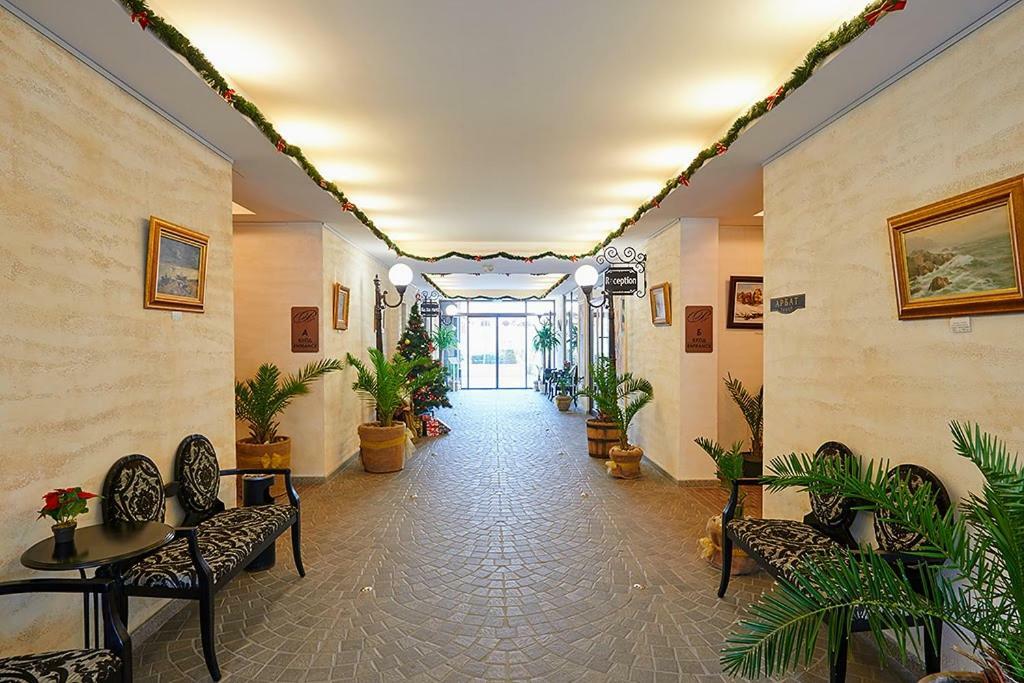 Penelopa Palace Apart Hotel & Spa Pomorie Ngoại thất bức ảnh