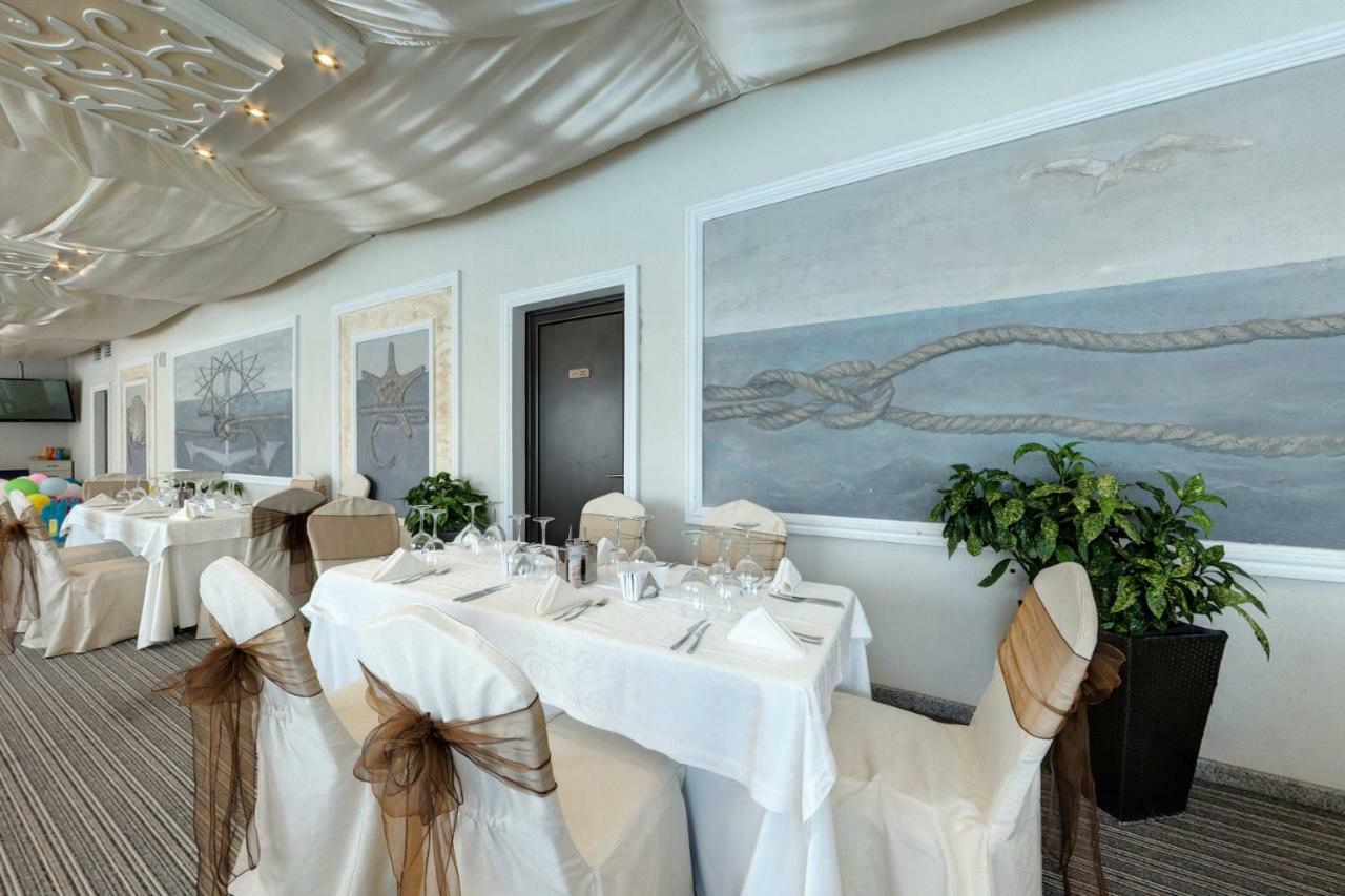 Penelopa Palace Apart Hotel & Spa Pomorie Ngoại thất bức ảnh