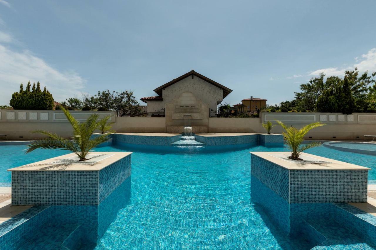 Penelopa Palace Apart Hotel & Spa Pomorie Ngoại thất bức ảnh
